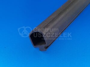 Uszczelka typ D wsuwana 13x15 mm