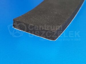 Taśma pianka EPDM 1x15mm z klejem